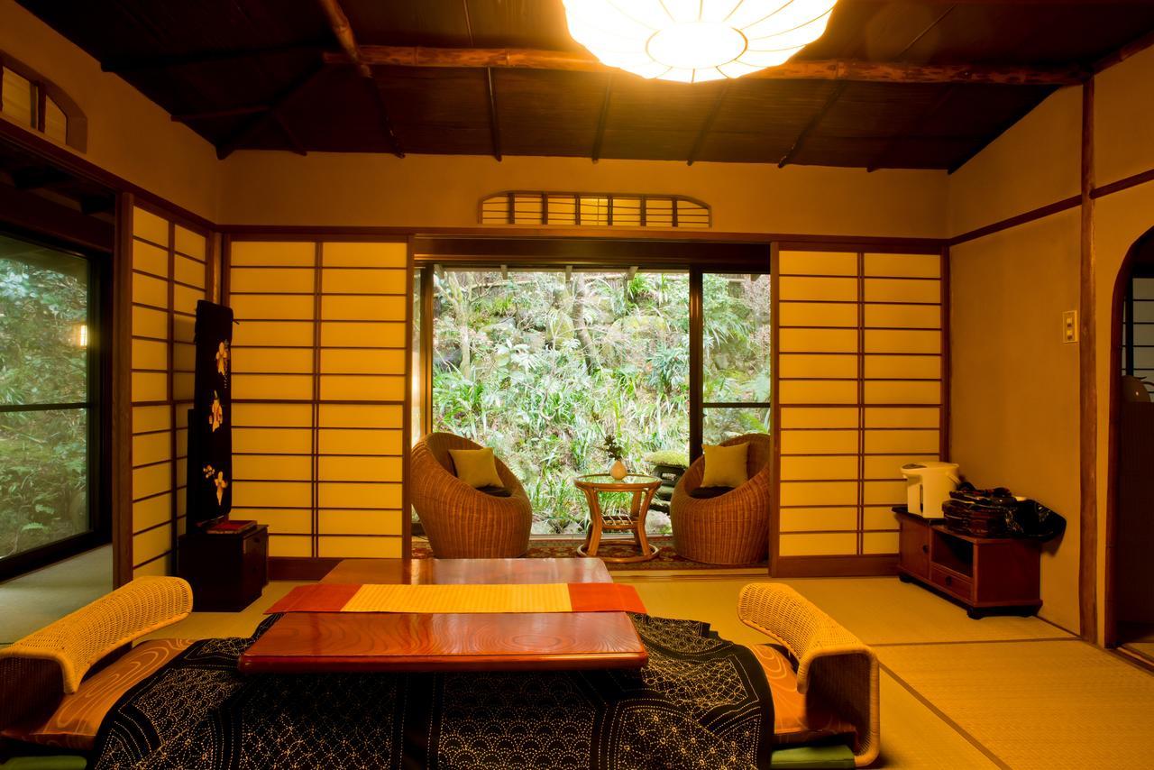 Hotel Yamagaso à Hakone Extérieur photo
